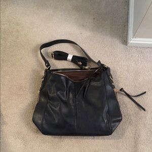 Elegant Black Leather Shoulder Bag